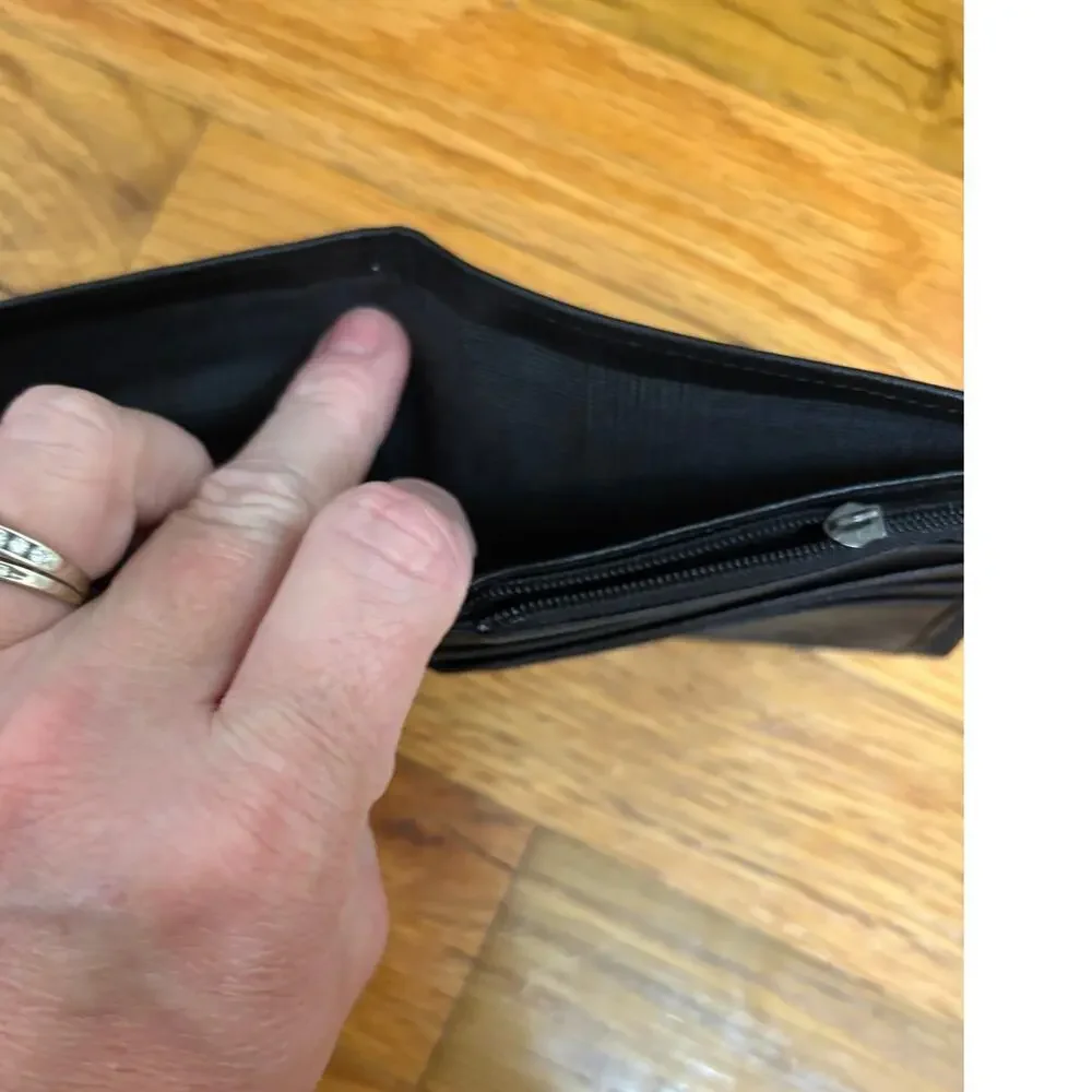 Fossil Black Genuine Leather Bifold Wallet